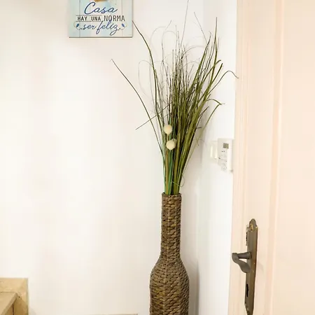 Casa Guzgallar Juan Relinque 51 Apartment *